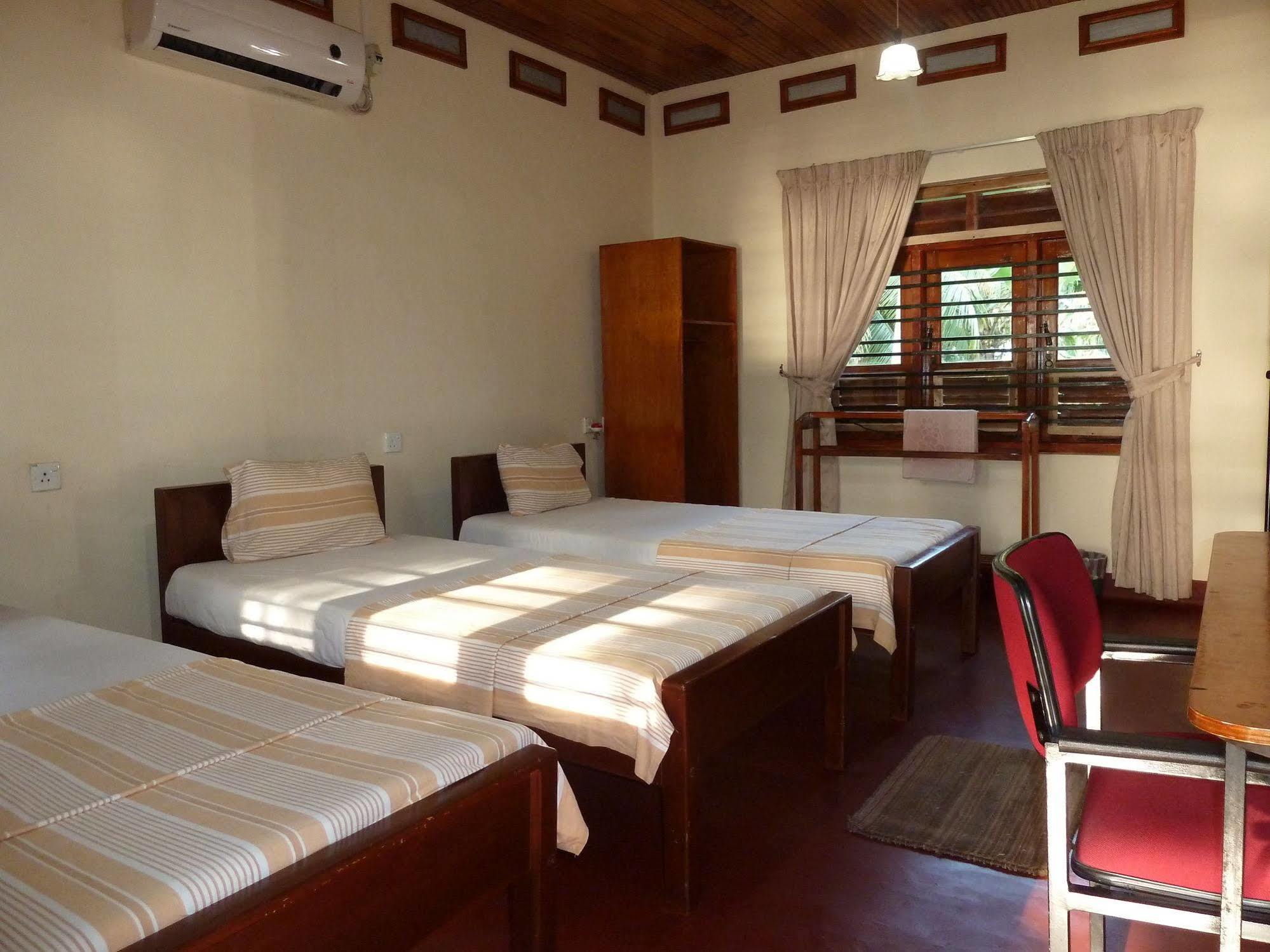 Riviera Resort Batticaloa Exterior photo
