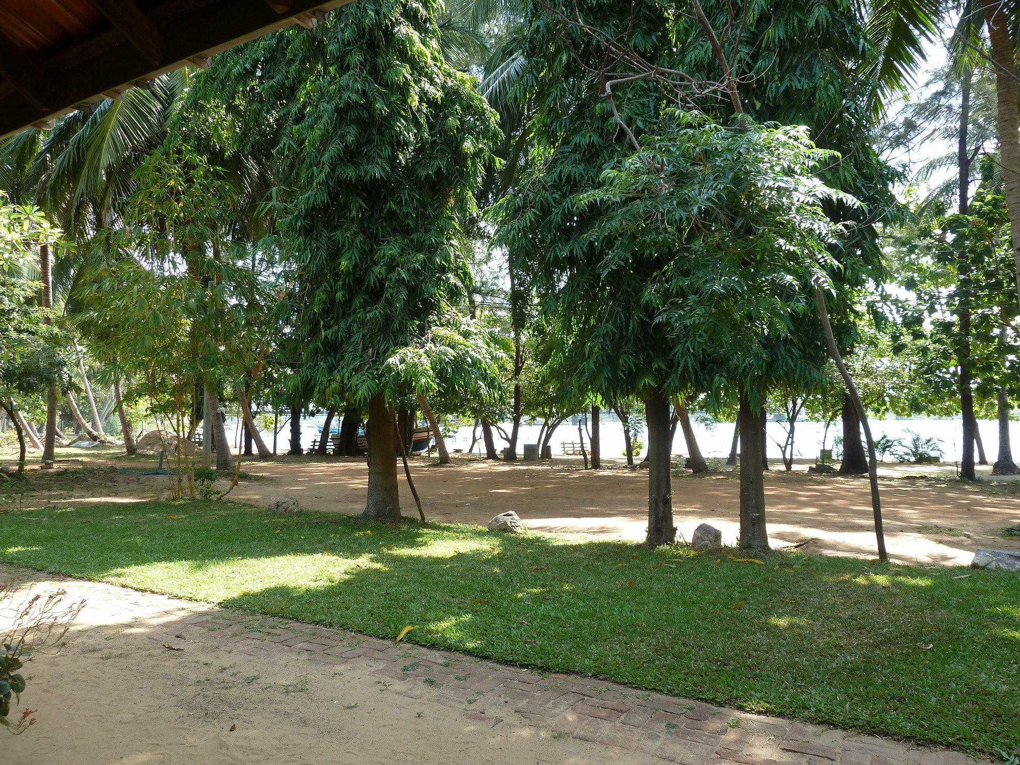 Riviera Resort Batticaloa Exterior photo